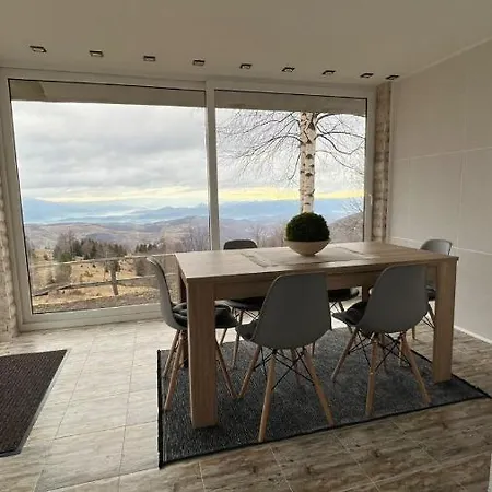 Casa Vrelo, Golija アパート Raška