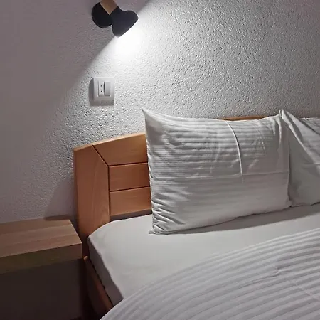 Casa Vrelo, Golija Raška